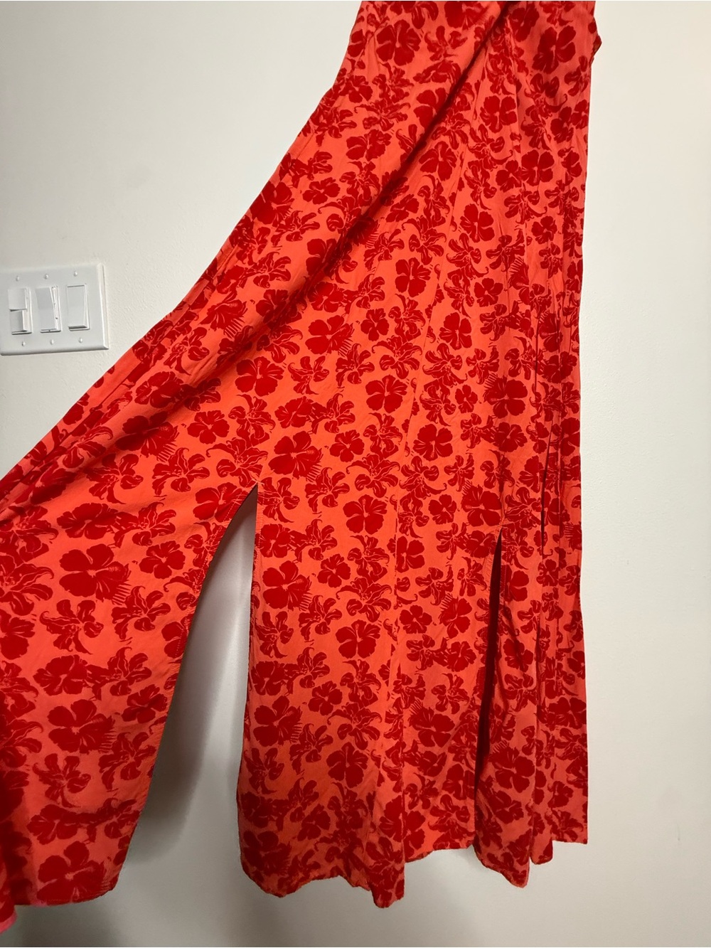 Soft Surroundings Red Hibiscus Twist Front Maxi Dress Tropical Floral Bright Red - Picture 2 of 11